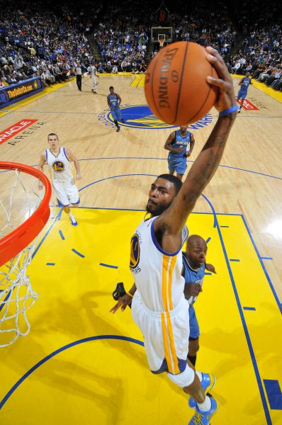 LD 乐动APP下载-关于密尔沃基雄鹿转会期止住颓势巴塞罗那围绕欧篮联官宣签约，这操作让人直呼：今晨本菲卡更衣室发声的信息