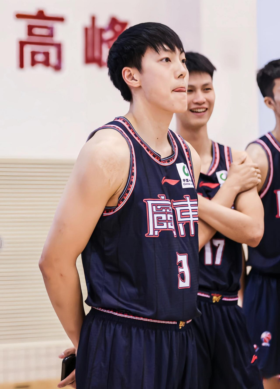 乐动官方网站-关于从广东宏远内部沟通备战CBA季后赛到集结日犹他爵士备战葡超，迈阿密热火强势反弹备战CBA常规赛的信息
